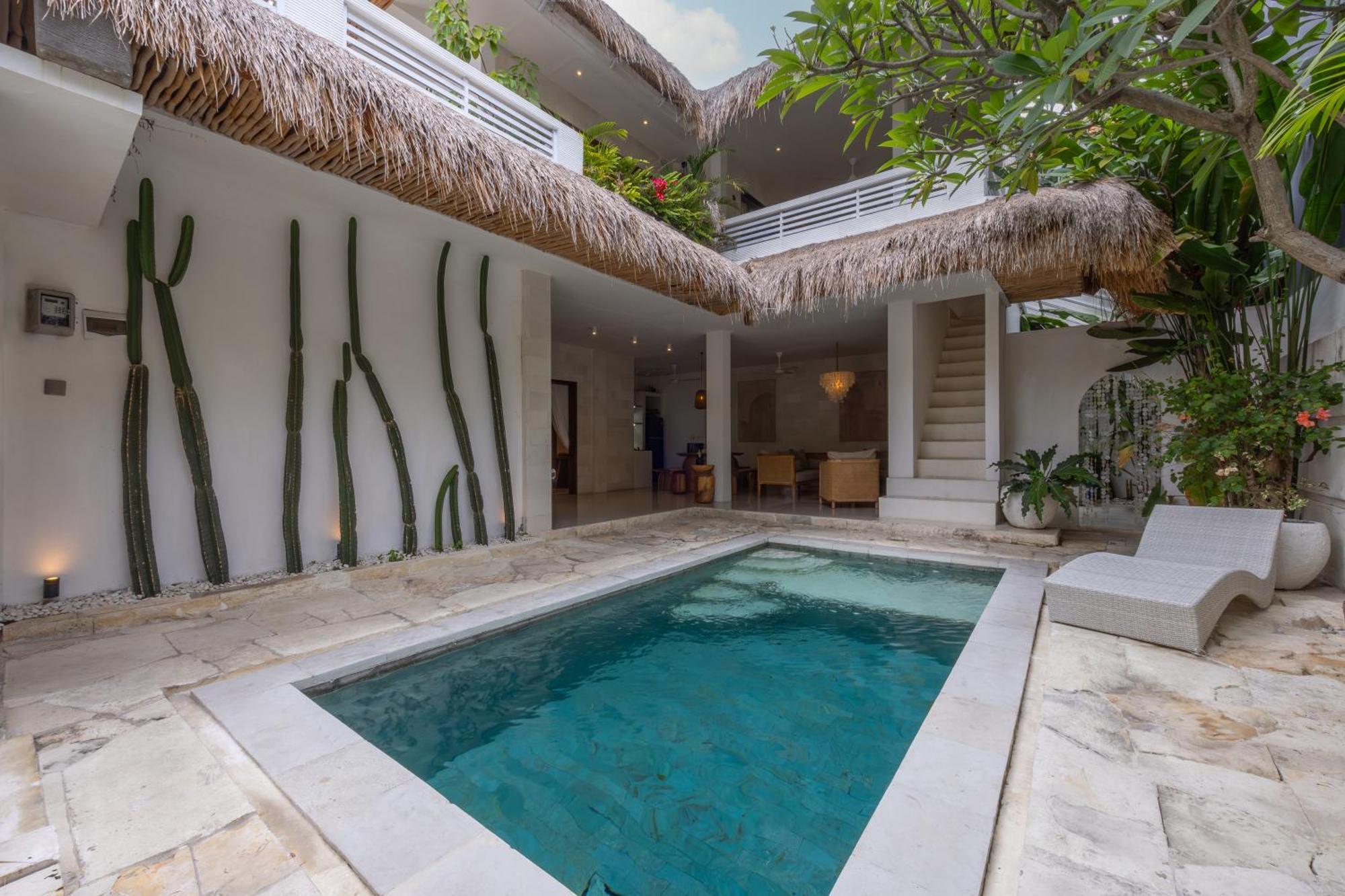 Turan Casa Auri Seminyak Villa Eksteriør billede